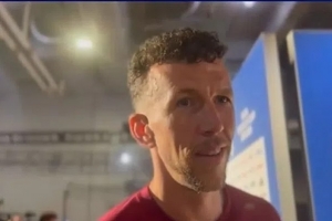 实时巴拉圭vs澳大利亚直播比分直播_实时巴拉圭vs澳大利亚直播比分直播在线观看_免费看直播