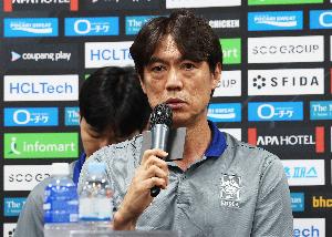 极速中乙长春喜都vs南通海门珂缔缘jrs直播_极速中乙长春喜都vs南通海门珂缔缘jrs直播在线观看_免费看直播